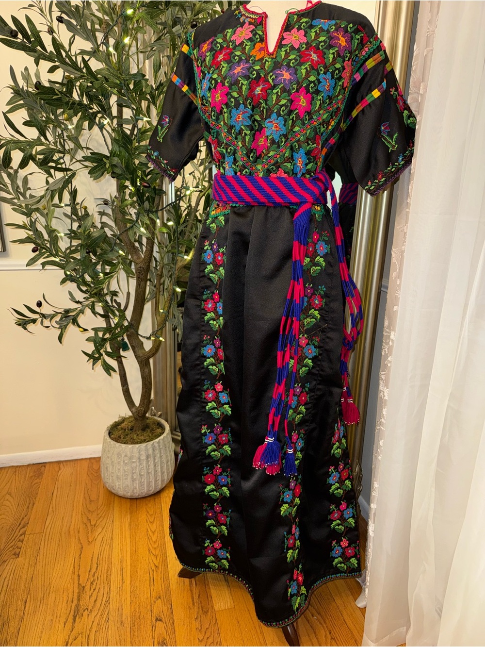 Palestine vintage Thobe multi -colorful